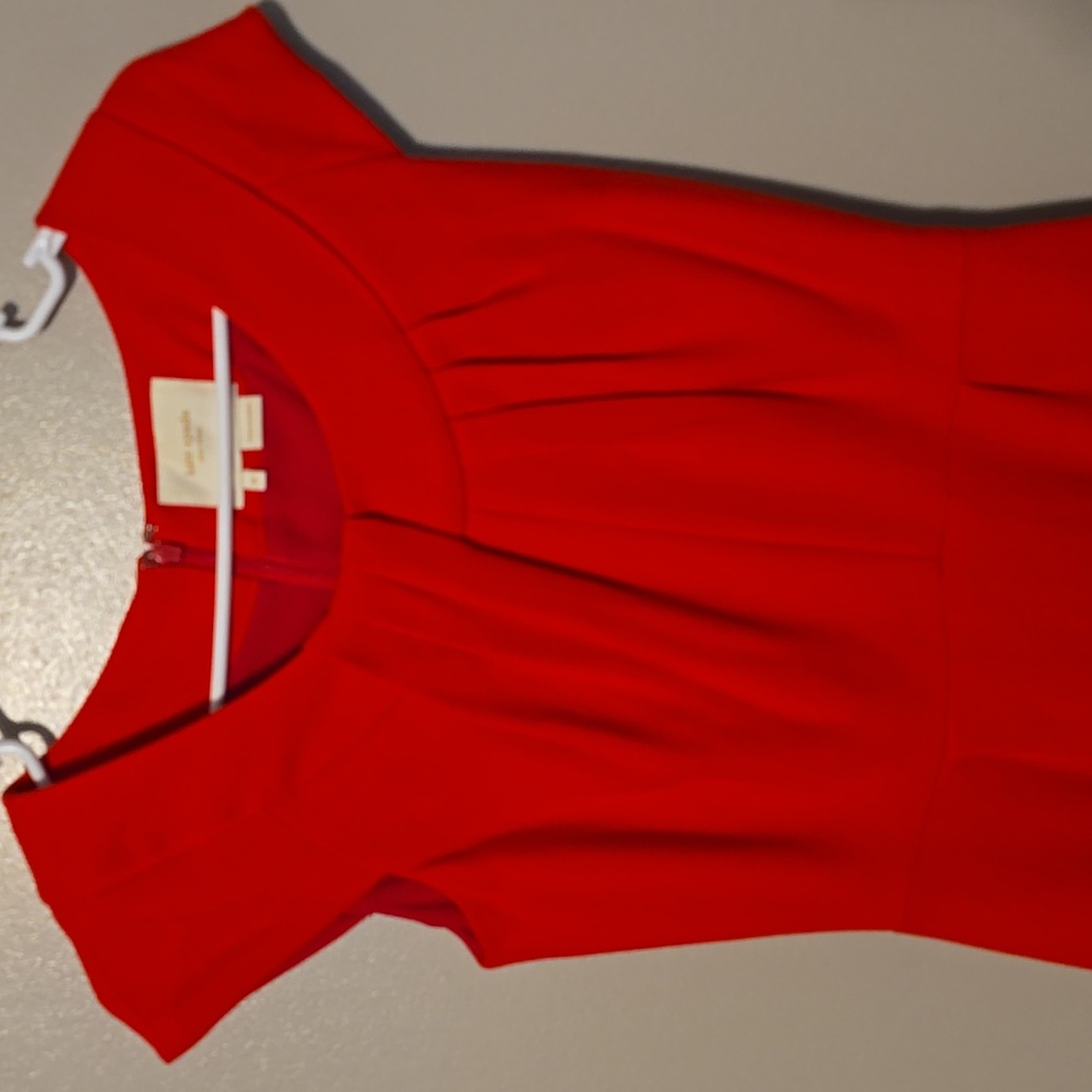 Kate Spade Red Short Sleeve Pleated Neckline Sheath Lined Dress Size 0 - Picture 3 of 5
